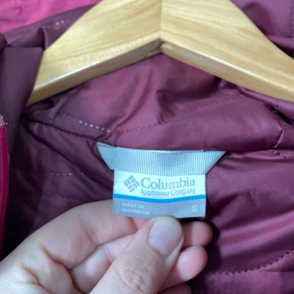 Columbia Women's Top Pine Insulated Hooded Rain Jacket Omni-Tech, Size S, Pink - Picture 4 of 7